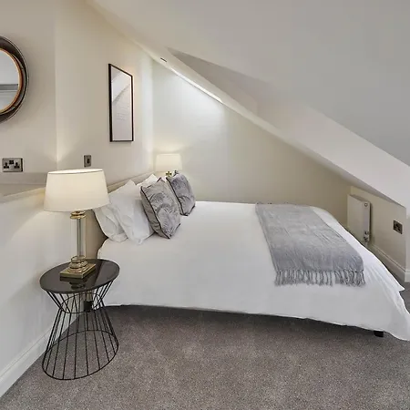 Host & - The Birds Nest Apartamento